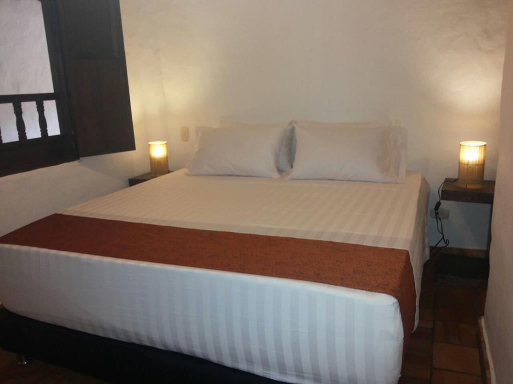 Casona Chara Otel Barichara Oda fotoğraf